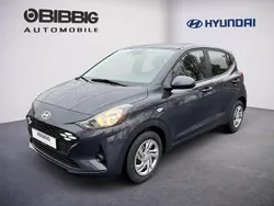 Grün Neu 2024 Hyundai i10 Select Kleinwagen | 17.490 € (Fairer Preis)