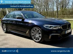 Carbonschwarz (metallic) Gebraucht 2018 BMW M550 Limousine | 29.489 € (Superpreis)