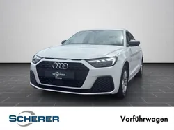 Weiß Gebraucht 2025 Audi A1 Sportback Basis Kleinwagen | 24.800 € (Guter Preis)
