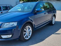 Blau Gebraucht 2015 Skoda Octavia Style Kombi | 6.500 € (Superpreis)