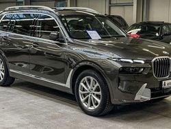 Manhattan metallic Gebraucht 2023 BMW X7 Sport Line SUV | 73.900 € (Superpreis)