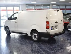 Weiss Gebraucht 2023 Peugeot Expert Van | 18.870 € (Guter Preis)