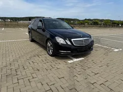 Schwarz Gebraucht 2012 Mercedes E350 Kombi | 7.500 € (Fairer Preis)
