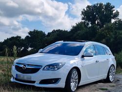 Weiß Gebraucht 2017 Opel Insignia OPC Kombi | 15.999 € (Teuer)