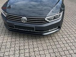 Grau Gebraucht 2016 VW Passat Kombi | 11.900 € (Guter Preis)
