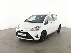 Weiß Gebraucht 2019 Toyota Yaris Comfort Limousine | 12.190 € (Fairer Preis)