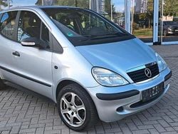 Silber Gebraucht 2004 Mercedes A140 Limousine | 2.890 €