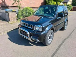 Schwarz Gebraucht 2006 Suzuki Jimny SUV | 8.950 € (Fairer Preis)