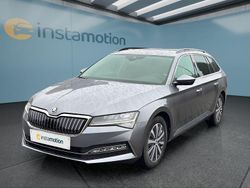 Grau Gebraucht 2022 Skoda Superb Kombi | 24.049 € (Fairer Preis)