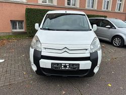 Weiß Gebraucht 2012 Citroën Berlingo Van / Kleinbus | 3.750 € (Fairer Preis)