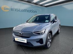 Grau Gebraucht 2022 Volvo XC40 SUV | 30.799 € (Etwas zu teuer)