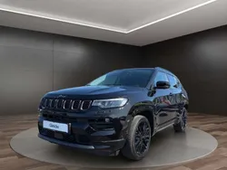 Black clear coat Gebraucht 2022 Jeep Compass SUV | 29.890 € (Fairer Preis)