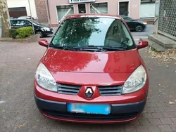 Rot Gebraucht 2004 Renault Scénic II Van / Kleinbus | 1.200 € (Fairer Preis)