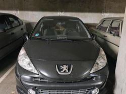 Schwarz Gebraucht 2009 Peugeot 207 Kleinwagen | 900 € (Guter Preis)