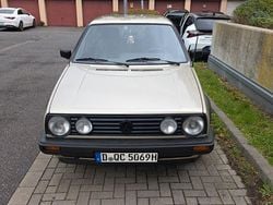 Grau Gebraucht 1989 VW Golf II Limousine | 9.000 €