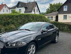 Schwarz Gebraucht 2013 Jaguar XF Limousine | 10.000 €