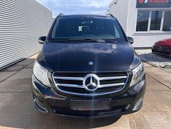 Schwarz Gebraucht 2015 Mercedes V250 Van / Kleinbus | 28.990 €