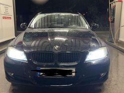 Schwarz Gebraucht 2009 BMW 318 Limousine | 3.800 € (Superpreis)
