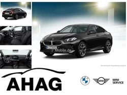 Schwarz Neu 2025 BMW 216 Shadowline Kombi | 31.690 € (Guter Preis)