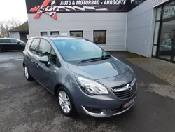 Grau Gebraucht 2016 Opel Meriva drive Van / Kleinbus | 10.999 € (Fairer Preis)