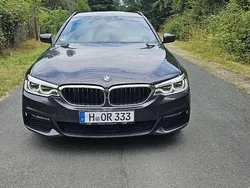 Grau Gebraucht 2017 BMW 520 M Sport Kombi | 24.499 € (Teuer)