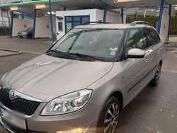 Grün Gebraucht 2014 Skoda Fabia Kombi | 4.200 € (Guter Preis)