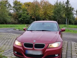 Rot Gebraucht 2011 BMW 320 Kombi | 4.800 € (Fairer Preis)
