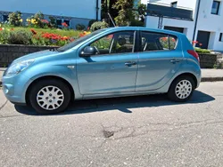 Blau Gebraucht 2012 Hyundai i20 Kleinwagen | 3.300 € (Fairer Preis)