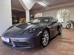 Grau Gebraucht 2018 Porsche 718 Cayman Coupé | 51.990 € (Guter Preis)