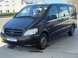 Schwarz Gebraucht 2012 Mercedes Vito Van / Kleinbus | 6.999 €