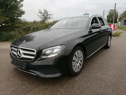 Schwarz Gebraucht 2018 Mercedes E200 Kombi | 8.999 €