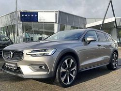 Gebraucht 2019 Volvo V60 CC Kombi | 26.880 € (Fairer Preis)