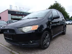 Astroschwarz (m) Gebraucht 2010 Mitsubishi Colt Limousine | 3.990 € (Fairer Preis)