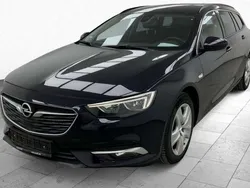 Tiefseeblau metallic Gebraucht 2018 Opel Insignia Business Edition Kombi | 13.100 € (Fairer Preis)