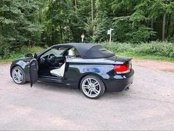 Schwarz Gebraucht 2011 BMW 123 Cabriolet M Sport Cabrio | 14.300 € (Etwas zu teuer)