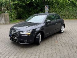 Schwarz Gebraucht 2011 Audi A1 Attraction Kleinwagen | 6.400 € (Fairer Preis)