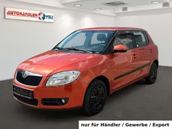 Orange Gebraucht 2009 Skoda Fabia Style Limousine | 1.199 € (Superpreis)