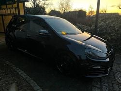 Schwarz Gebraucht 2011 VW Golf VI R Limousine | 21.890 €