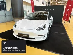 Pearl white multicoat Gebraucht 2021 Tesla Model 3 Performance Limousine | 30.700 € (Fairer Preis)