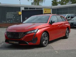 Rot Gebraucht 2024 Peugeot 308 Allure Kombi | 19.900 € (Superpreis)