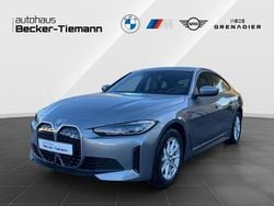 Grau Gebraucht 2022 BMW i4 Sport Line Limousine | 32.812 € (Superpreis)