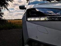Weiß Gebraucht 2018 Skoda Fabia Kleinwagen | 8.900 € (Fairer Preis)