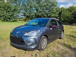 Grau Gebraucht 2011 Citroën DS3 So Chic Limousine | 6.100 € (Guter Preis)