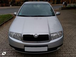 Silber Gebraucht 2001 Skoda Fabia Elegance Limousine | 1.900 € (Etwas zu teuer)