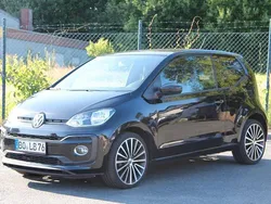 Schwarz Gebraucht 2018 VW up! high up! Kleinwagen | 9.100 € (Fairer Preis)