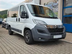 Weiß Gebraucht 2017 Citroën Jumper Shine Van / Kleinbus | 18.800 € (Etwas zu teuer)