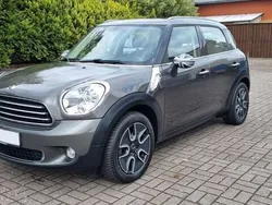 Grau Gebraucht 2013 Mini Cooper Countryman Sport SUV | 11.999 € (Teuer)
