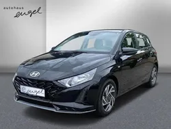 Phantom black mineraleffekt Gebraucht 2024 Hyundai i20 Trend Kleinwagen | 18.890 € (Fairer Preis)
