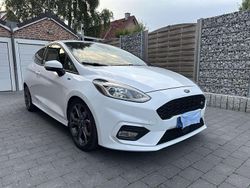 Weiß Gebraucht 2018 Ford Fiesta ST-Line Kleinwagen | 13.790 € (Fairer Preis)