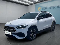 Weiß Gebraucht 2023 Mercedes GLA200 SUV | 38.299 € (Etwas zu teuer)